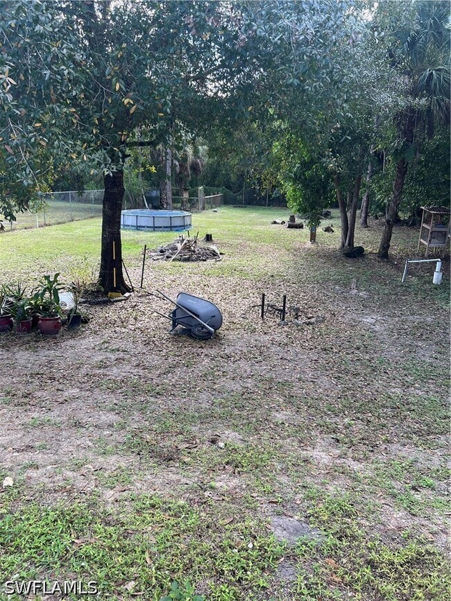 Building Photo - 3280 2nd Ave SE