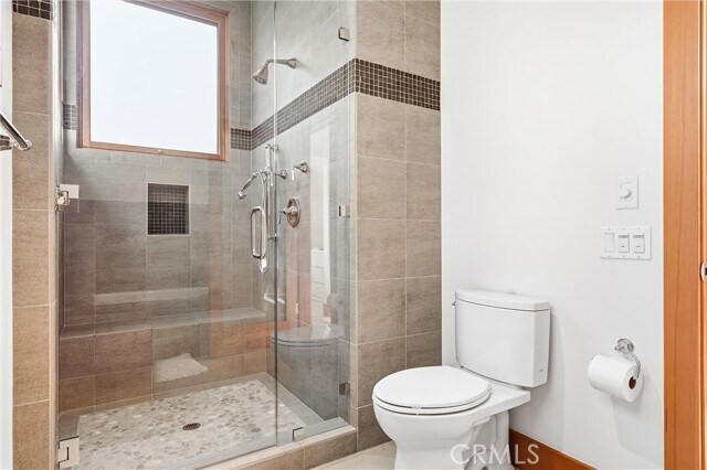 Building Photo - 329 Boca Del Canon