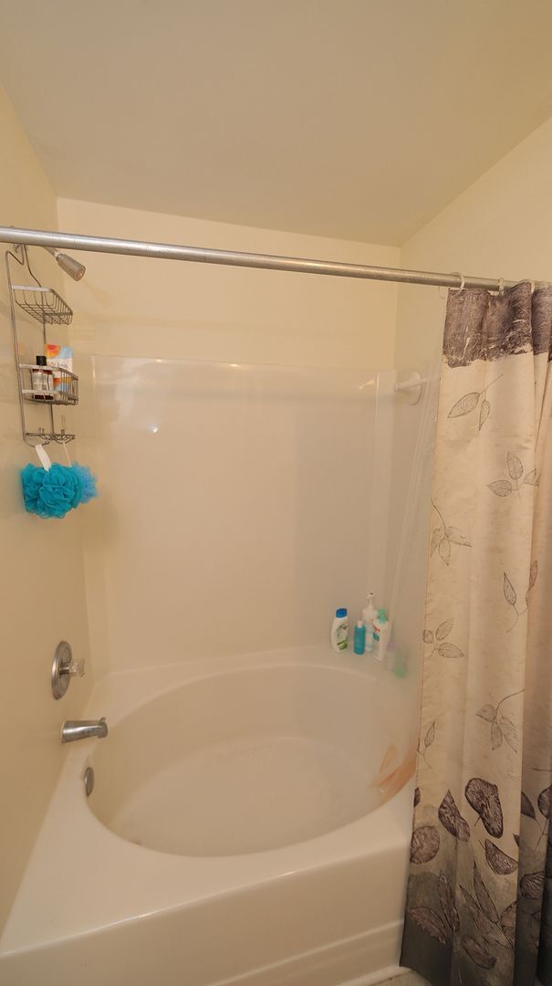 Building Photo - Cozy 2-Bedroom NW Raleigh Townhome just of...