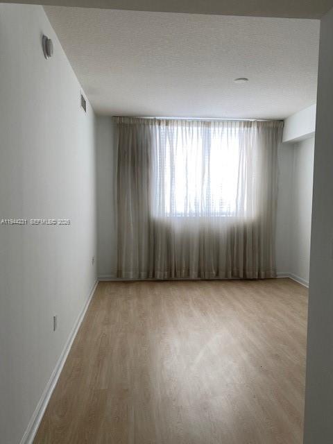 Building Photo - 2775 NE 187th St