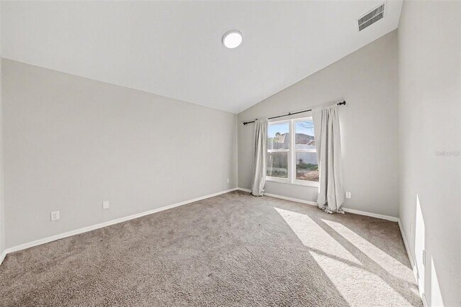 Building Photo - 12524 Midpointe Dr