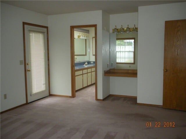 Building Photo - 91 Brittany Ln