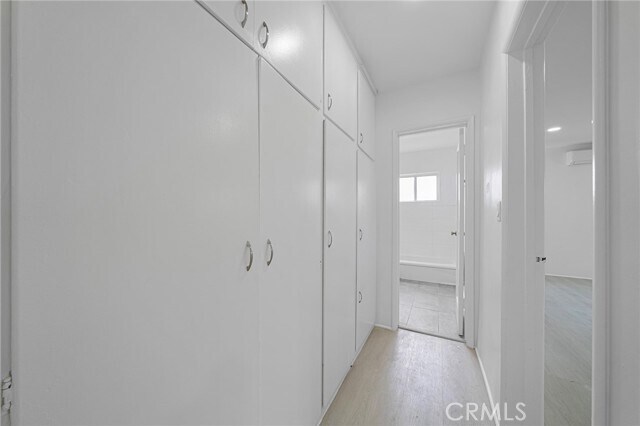 Building Photo - 9050 Huntington Dr
