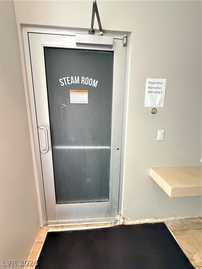 Building Photo - 87 E Agate Ave