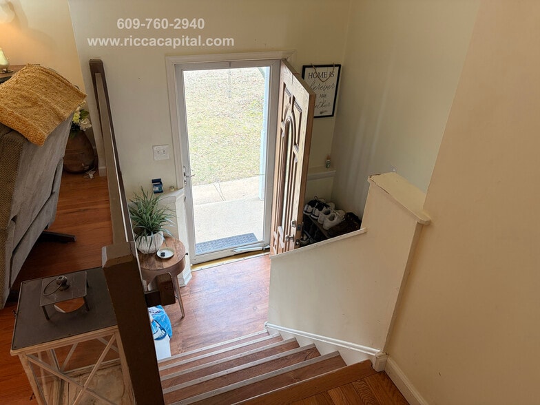 Building Photo - 184 Tansboro Rd