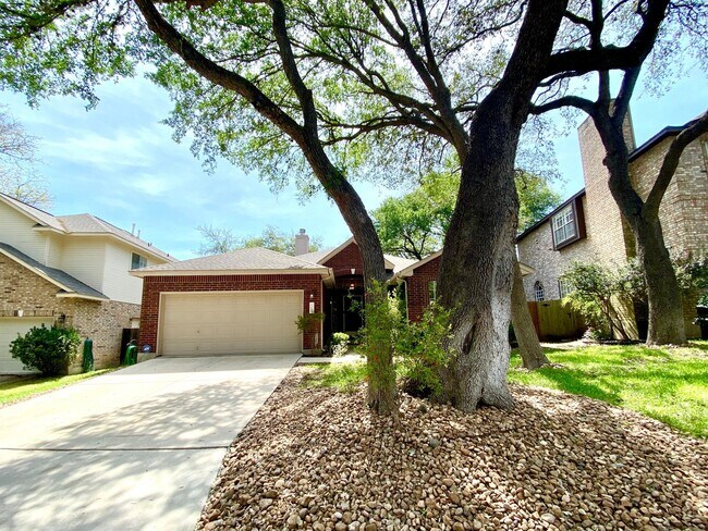 Building Photo - 13706 Morningbluff Dr