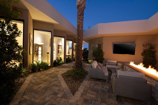 Building Photo - 661 Dragon Peak Dr