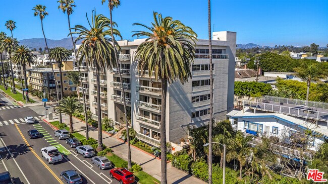 Building Photo - 801 Ocean Ave