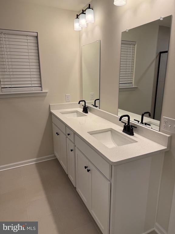 Building Photo - 344 Milton Stamp Dr