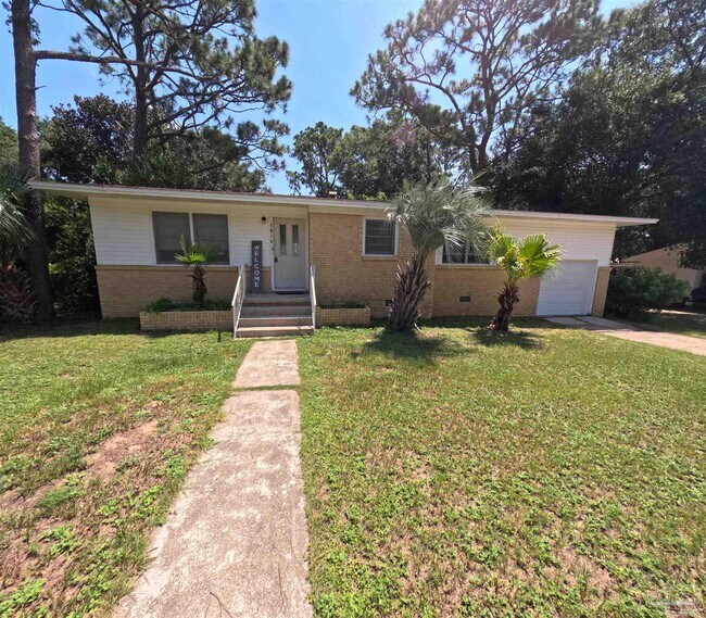 Building Photo - 3814 Gerhardt Dr