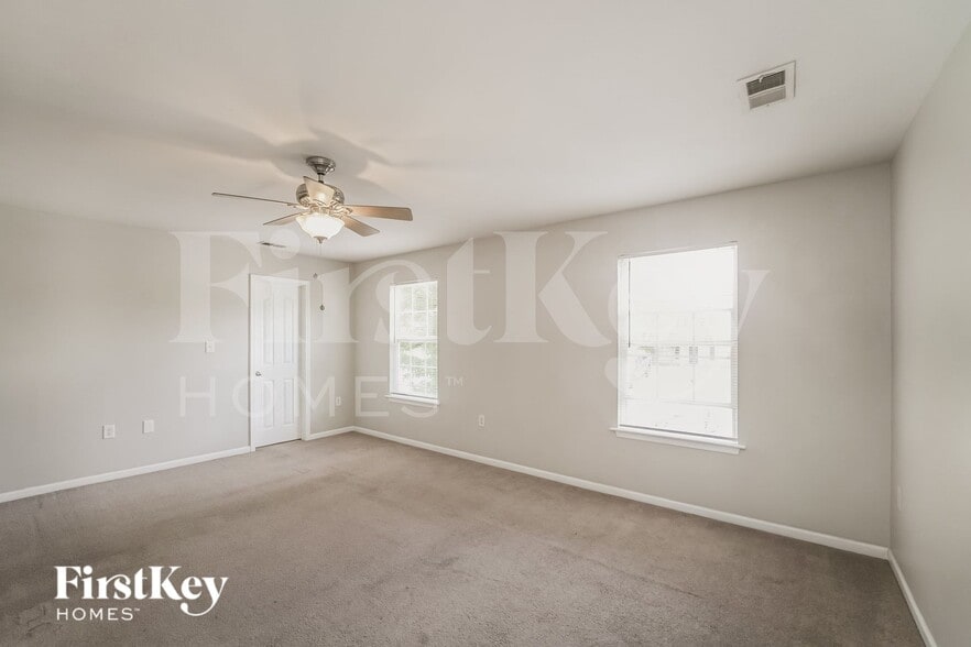 Building Photo - 2553 Mulberry Pond Dr
