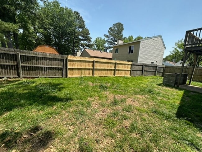 Building Photo - 3 bed 2 bath in Virginia Beach