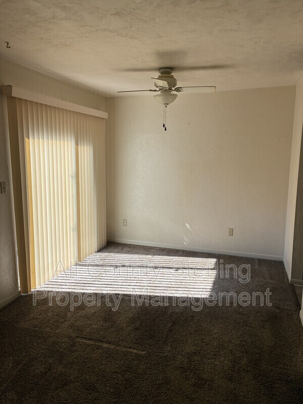 Building Photo - 4501 SW 71st Terrace