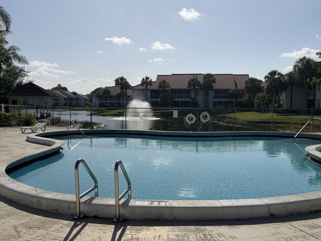 Building Photo - 273 Cypress Point Dr