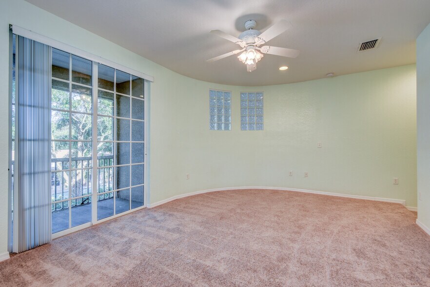 Building Photo - 1812 Bayshore Way