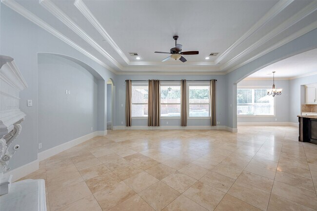 Building Photo - 12955 Lake Parc Bend Drive