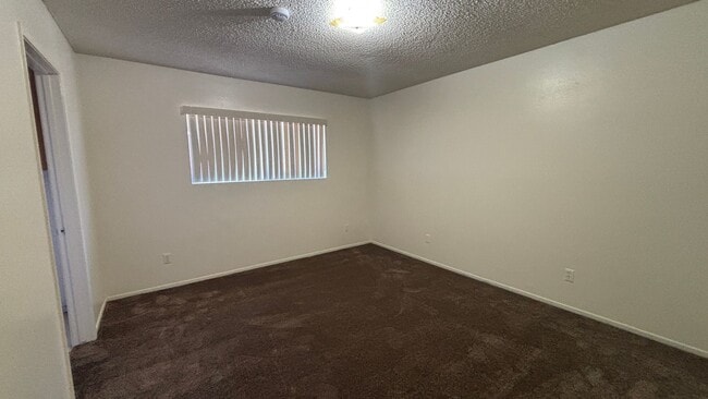 Building Photo - 410 N Taylor St