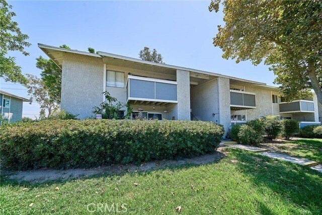 Building Photo - 26200 W Redlands Blvd