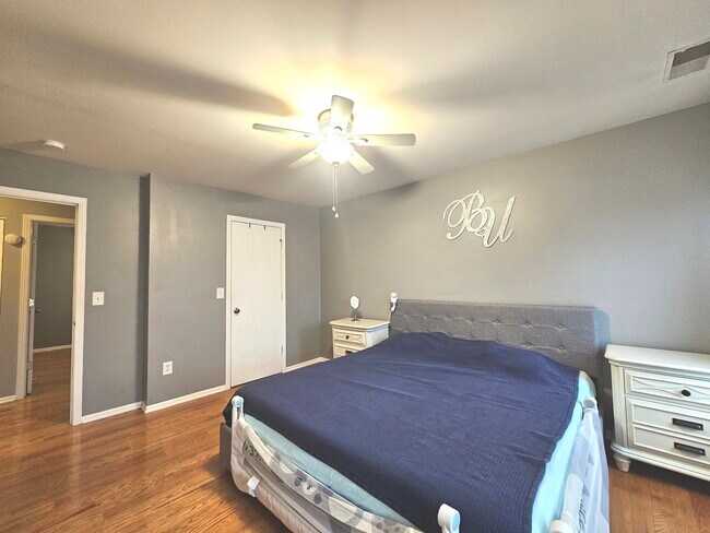 Building Photo - 579 Scott Ln