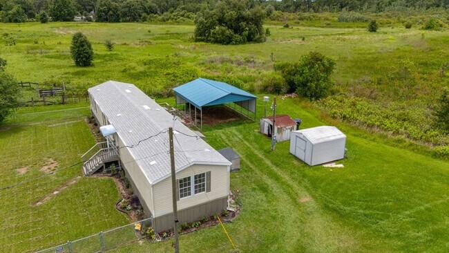 Building Photo - 3301 County Rd 547