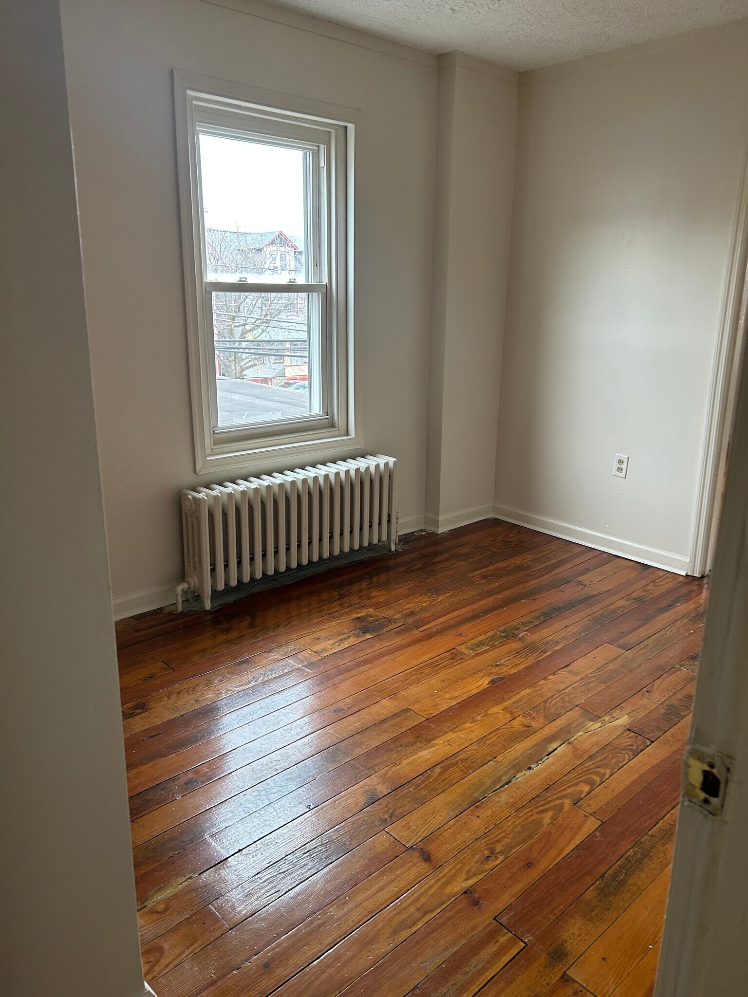 Second floor middle bedroom - 808 E Morton St
