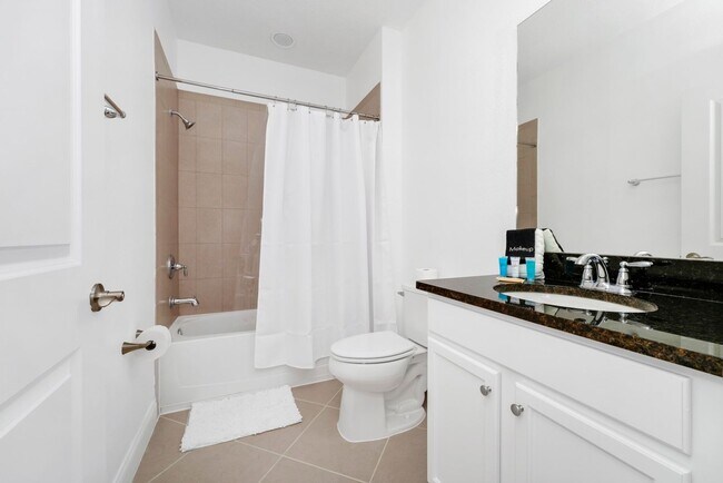 Building Photo - 302 Captiva Dr