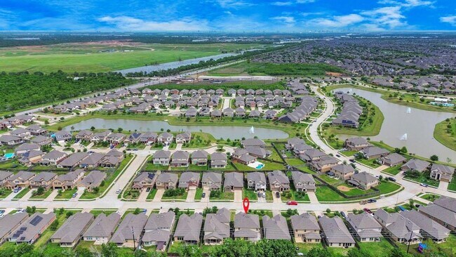 Building Photo - 14018 Harmony Ridge Trl