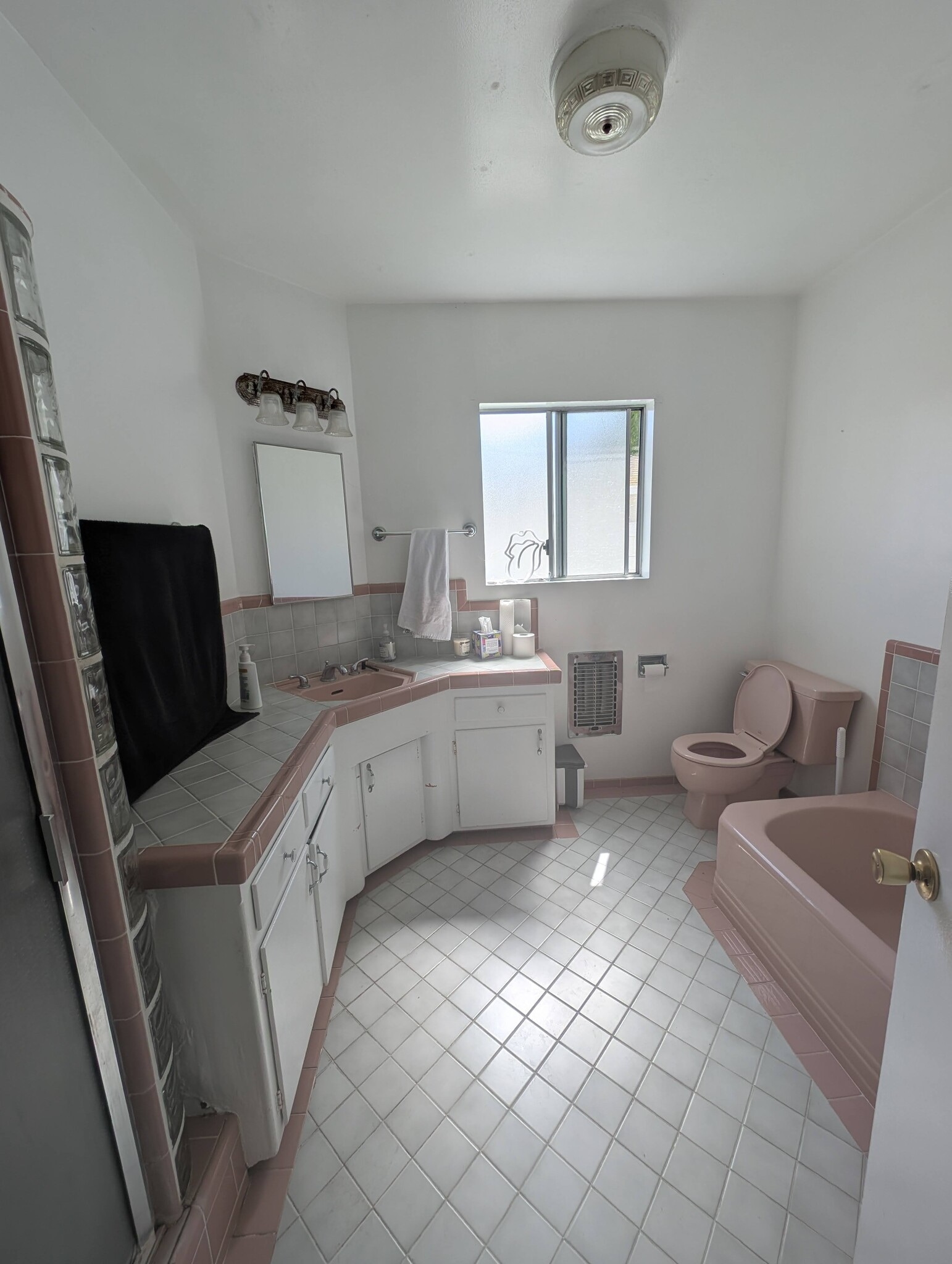 Building Photo - 4108 Albright Ave
