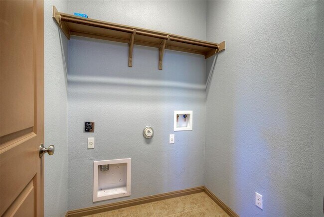 Building Photo - 1601 Nelson Ranch Loop