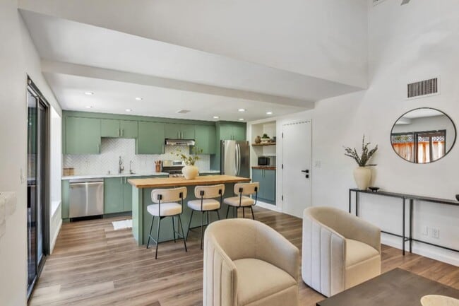 Building Photo - 35617 McCarty Common