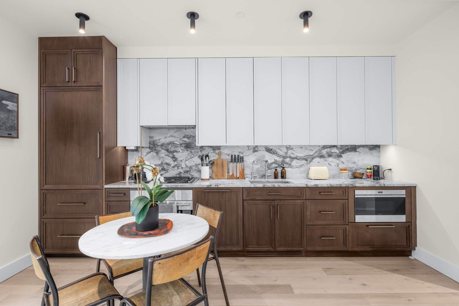 Building Photo - 61 Rivington St