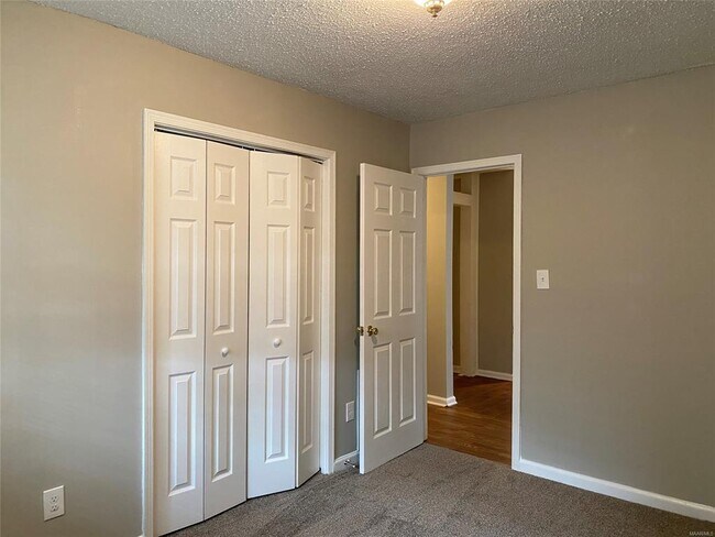 Building Photo - 1429 Dunbarton Rd