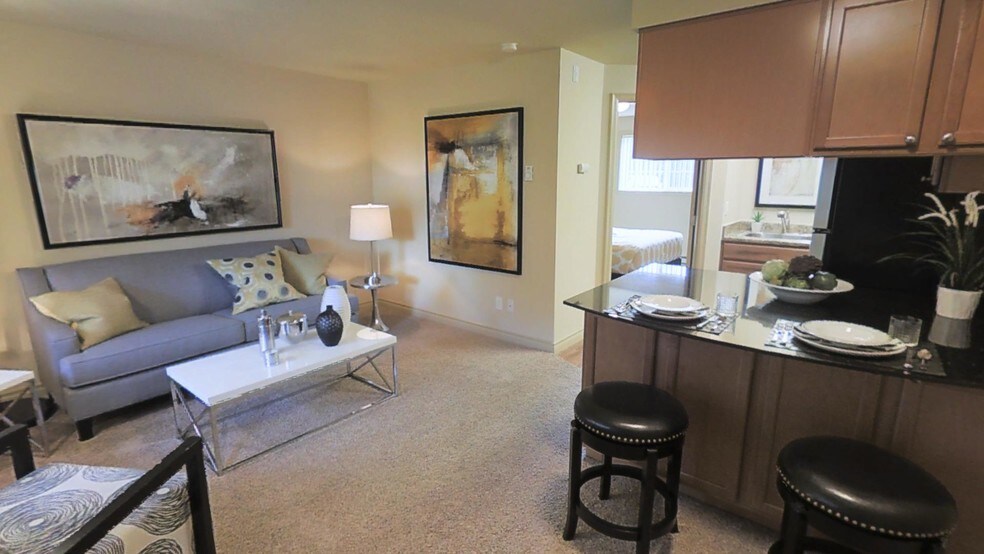 Colonial Square Awesome 2 Bedroom Apartments Bellevue Wa Painting Colonial Square Awesome 2 Bedroom Apartments Bellevue Wa Painting