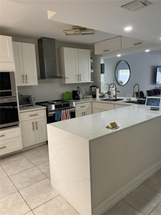 Building Photo - 3535 Magellan Cir