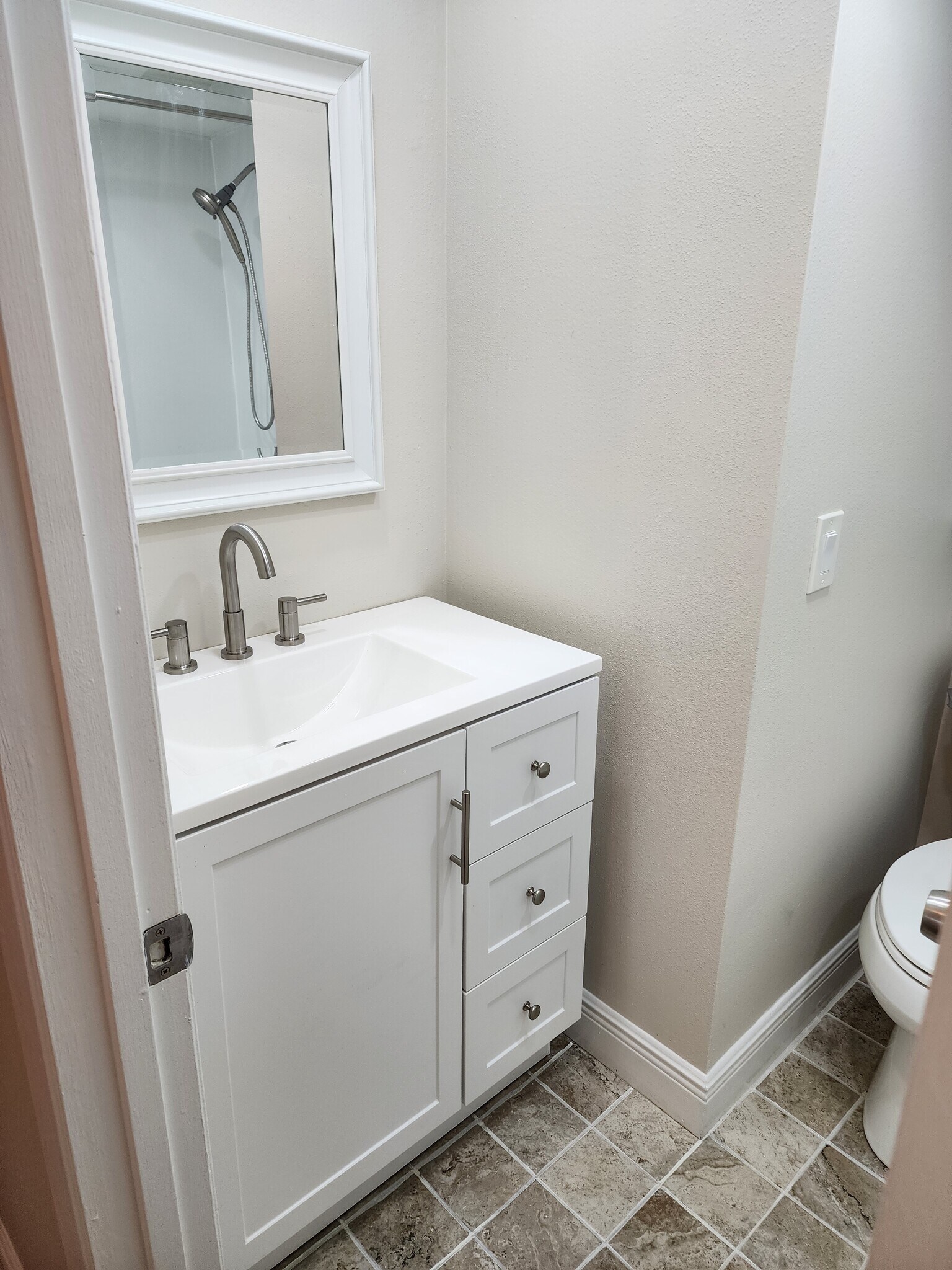 Main bathroom - 409 80th St