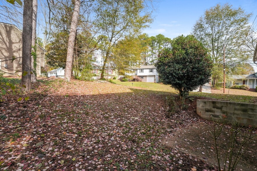 Building Photo - 5178 Scarbrough Ln