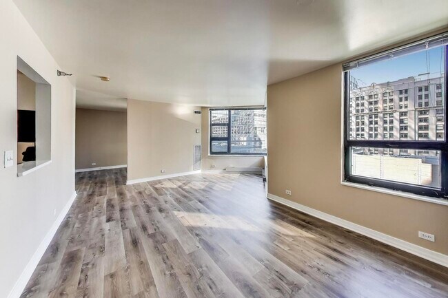 Building Photo - 401 E Ontario St