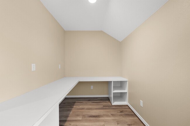 Building Photo - 2610 Mandi Ct