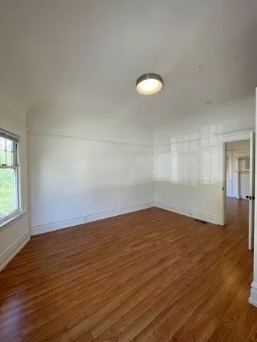 Bedroom A 3 - 535 30th St
