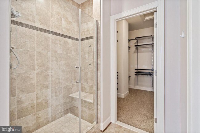 Building Photo - 4561 Rona Pl