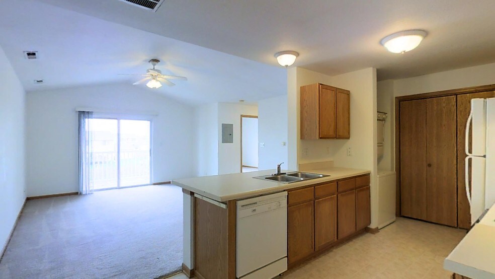west village apartments ames ia apartment finder