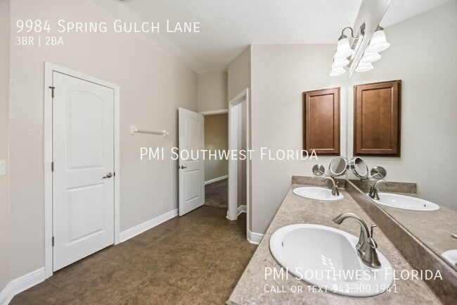 Building Photo - 9984 Spring Gulch Ln