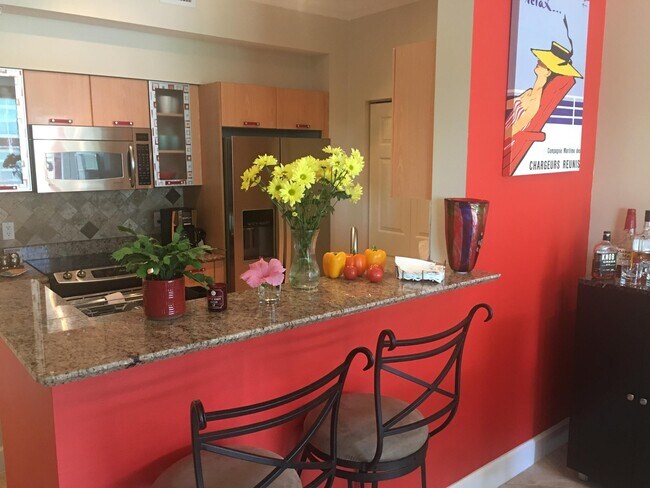 Building Photo - 700 E Boynton Beach Blvd