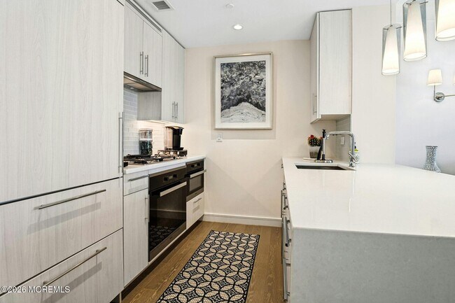 Building Photo - 20 Melrose Terrace