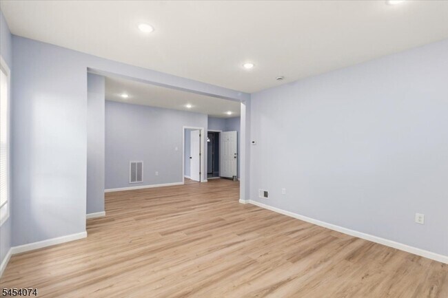 Building Photo - 76 Grumman Ave