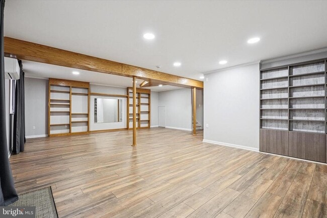 Building Photo - 42 Golf Club Dr