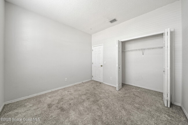 Building Photo - 2918 Pebble Creek St