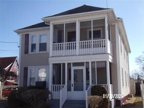 Building Photo - 16 Binford St
