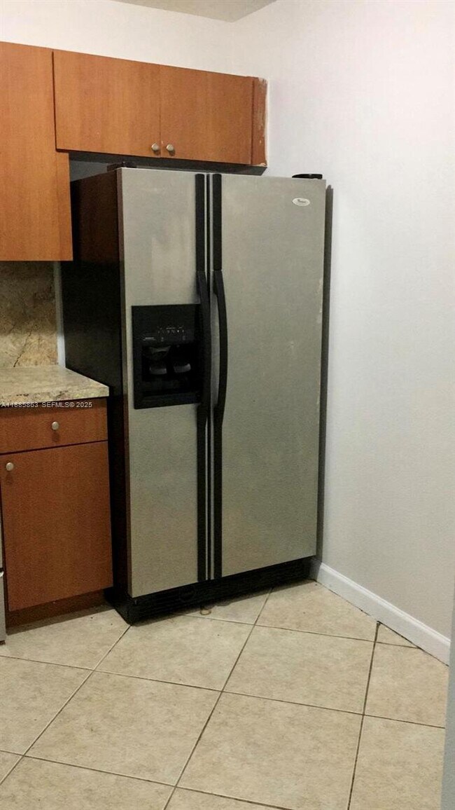 Building Photo - 5333 NW 18th St