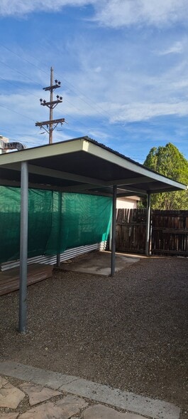 Building Photo - 817 Slate Ave NW